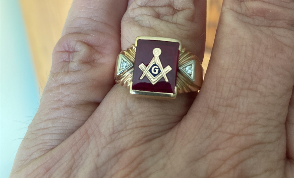 Master Mason Masonic Ring with Square & Compass
